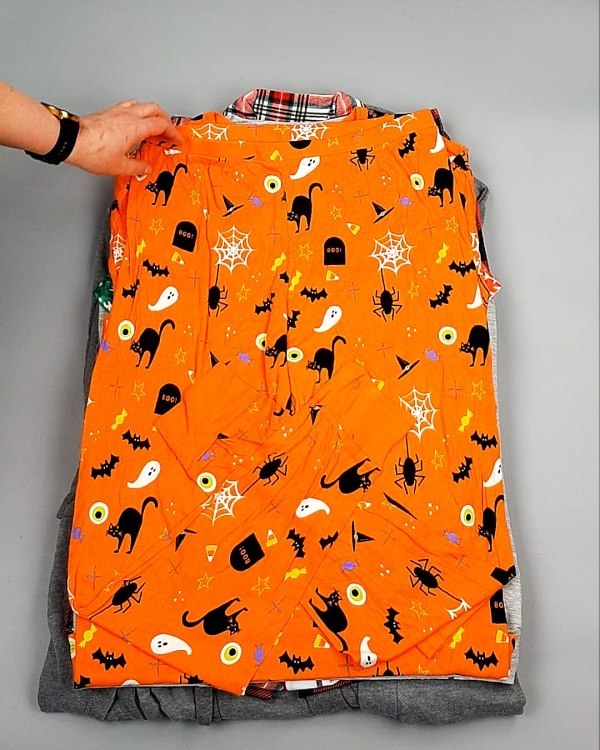 Фотография  882 - Домашняя одежда м/ж AMAZON 015#7 кг, ЛОТ №7782 оптом в Магадане и Магаданской области