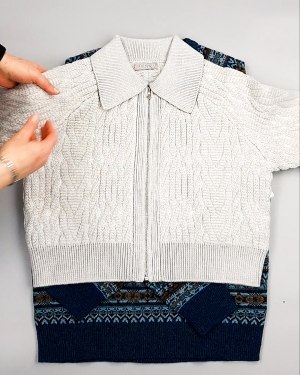 Фотография  800 - Джемпера СТОК CAN 084#7 кг, ЛОТ №7650 оптом в Магадане и Магаданской области