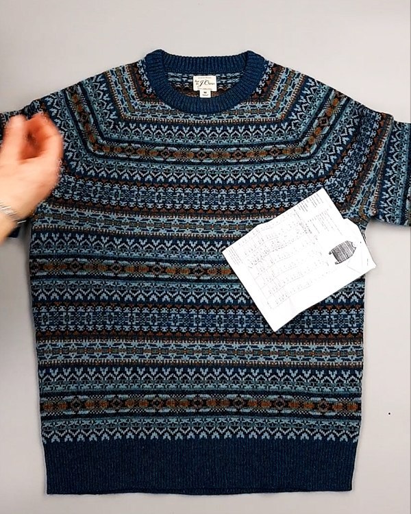 Фотография  756 - Джемпера СТОК CAN 084#7 кг, ЛОТ №7650 оптом в Магадане и Магаданской области