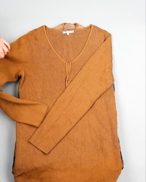 Фотография  833 - Платья СТОК CAN зима 084#7 кг, ЛОТ №7825 оптом в Магадане и Магаданской области