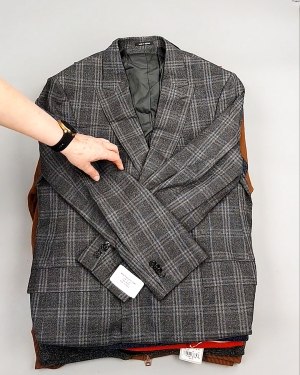 Фотография  173 - AMAZON mix муж весна 015#15 кг, ЛОТ №7739 оптом в Магадане и Магаданской области