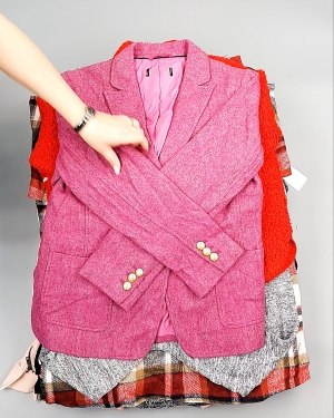 Фотография  807 - AMAZON mix жен весна 015#18 кг, ЛОТ №7718 оптом в Магадане и Магаданской области