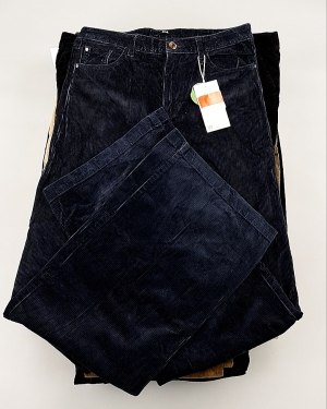 Купить Брюки вельветовые м/ж C&A 025#10 кг, ЛОТ №8031 оптом в Магадане и Магаданской области