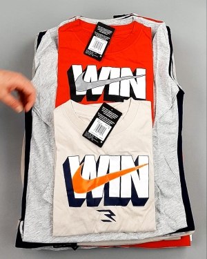 Фотография  305 - Тонковки детские NIKE CAN 084#5 кг, ЛОТ №7969 оптом в Магадане и Магаданской области