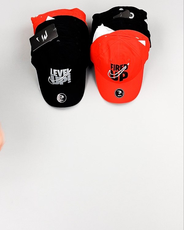 Фотография  249 - Кепки детские CAN 084#5 кг, ЛОТ №7966 оптом в Магадане и Магаданской области