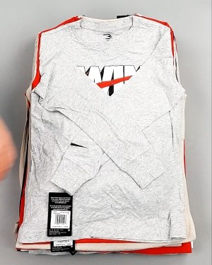 Фотография  925 - Тонковки детские NIKE CAN 084#5 кг, ЛОТ №7969 оптом в Магадане и Магаданской области