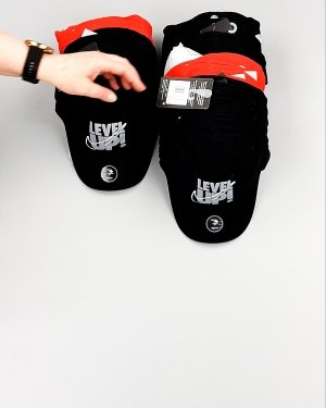 Фотография  497 - Кепки детские CAN 084#5 кг, ЛОТ №7966 оптом в Магадане и Магаданской области