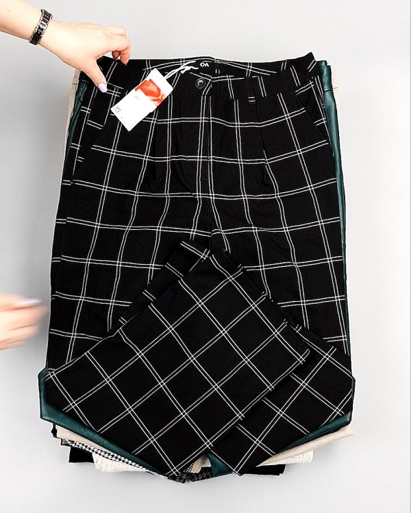 Фотография  479 - Брюки женские зима C&A 025#10 кг, ЛОТ №7911 оптом в Магадане и Магаданской области