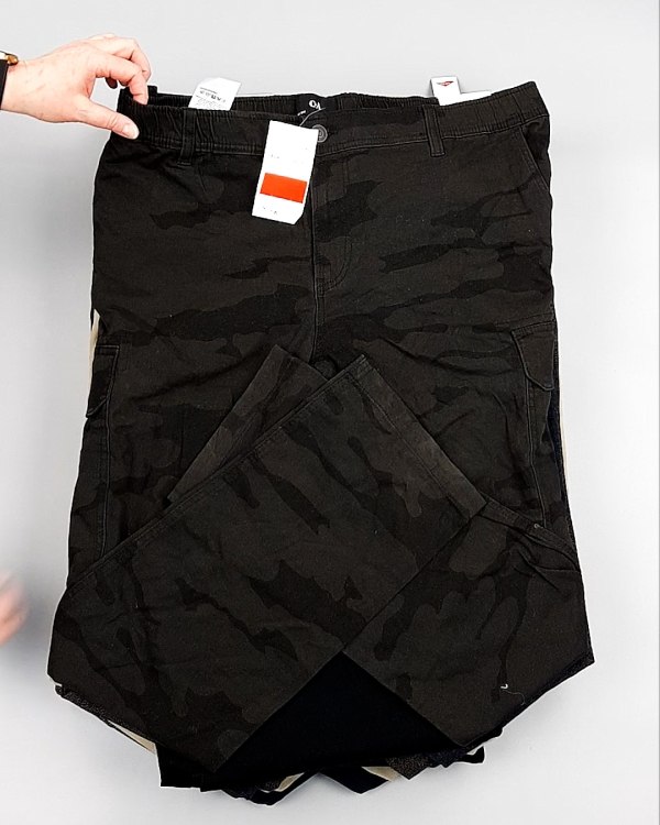 Фотография  245 - Брюки мужские зима C&A 025#10 кг оптом в Магадане и Магаданской области