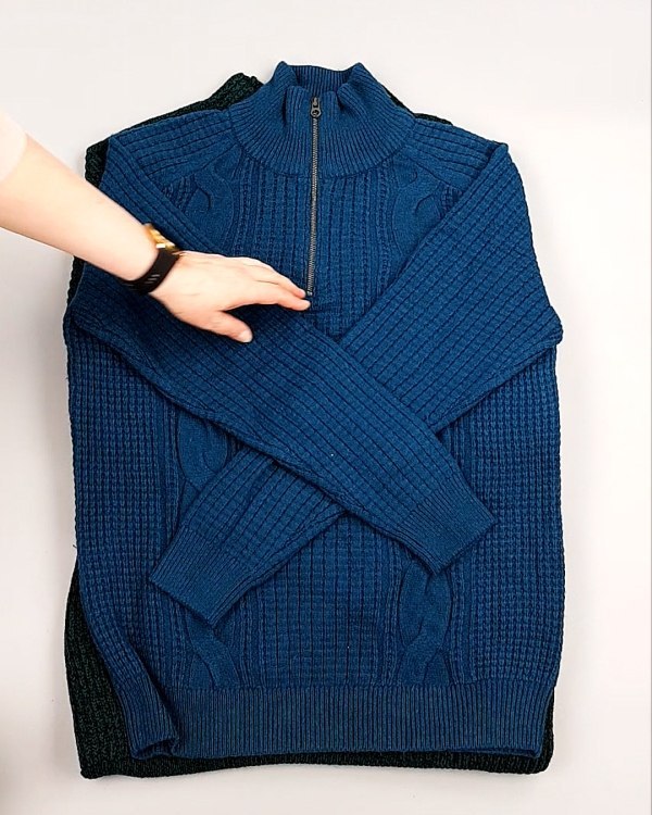 Фотография  241 - Джемпера мужские C&A 025#7 кг, ЛОТ №7887 оптом в Магадане и Магаданской области