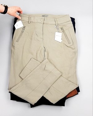 Фотография  526 - Брюки женские лето C&A 025#10 кг, ЛОТ №7895 оптом в Магадане и Магаданской области