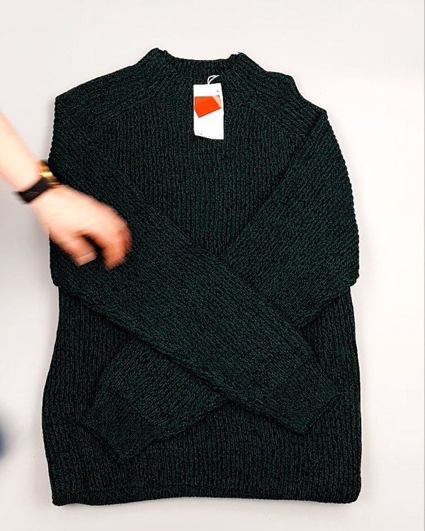 Фотография  854 - Джемпера мужские C&A 025#7 кг, ЛОТ №7887 оптом в Магадане и Магаданской области