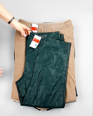 Фотография  902 - Брюки женские зима C&A 025#10 кг, ЛОТ №7910 оптом в Магадане и Магаданской области