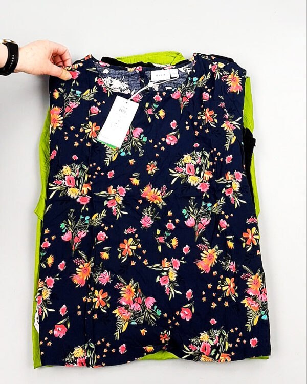 Фотография  330 - Блузки Bestseller+DK 035#5 кг оптом в Магадане и Магаданской области