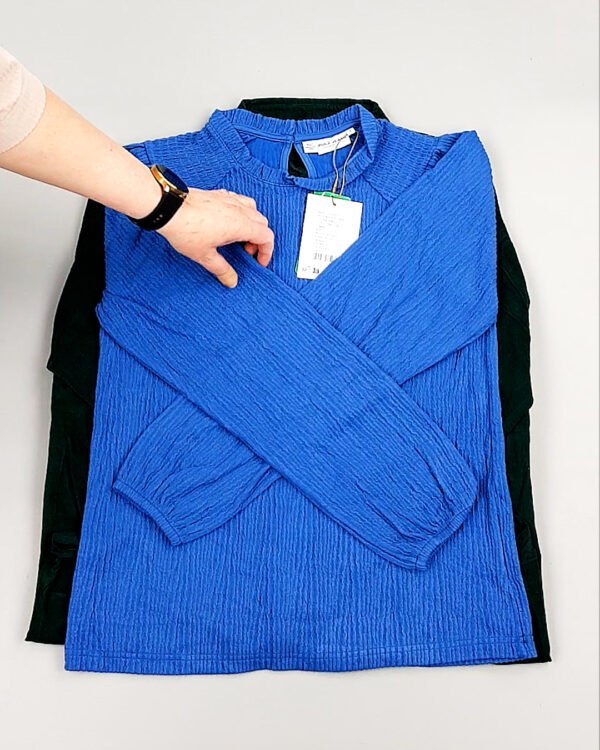 Фотография  610 - Блузки Bestseller+DK 035#5 кг, ЛОТ №8097 оптом в Магадане и Магаданской области