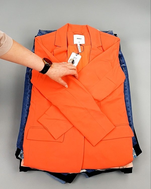 Фотография  989 - ДАНИЯ Summer mix 24#15 кг, ЛОТ №8044 оптом в Магадане и Магаданской области