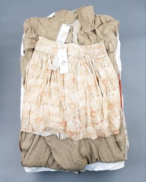 Купить YA YA mix 43#40 шт, ЛОТ №8269 оптом в Магадане и Магаданской области