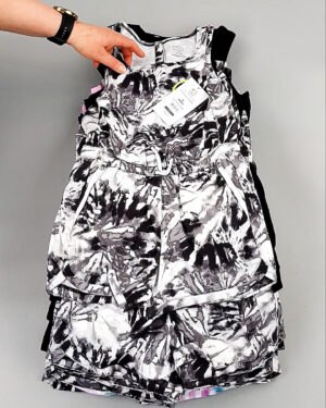 Фотография  766 - Комбинезоны детские CAN#5 кг, ЛОТ №8132 оптом в Магадане и Магаданской области