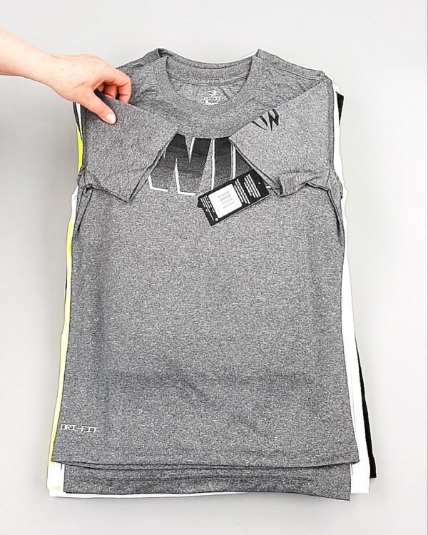 Фотография  507 - Футболки детские NIKE CAN 084#5 кг, ЛОТ №8297 оптом в Магадане и Магаданской области