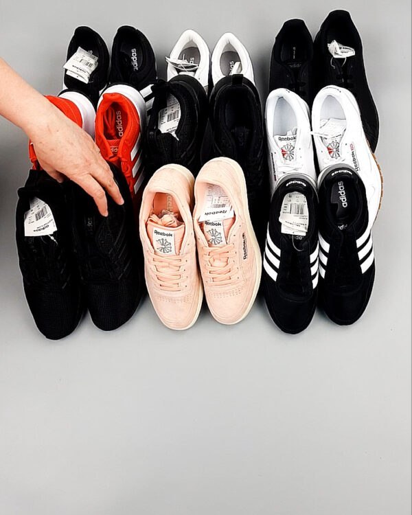 Фотография  750 - Кроссовки Adidas+Reebok#15 шт, ЛОТ №8331 оптом в Магадане и Магаданской области