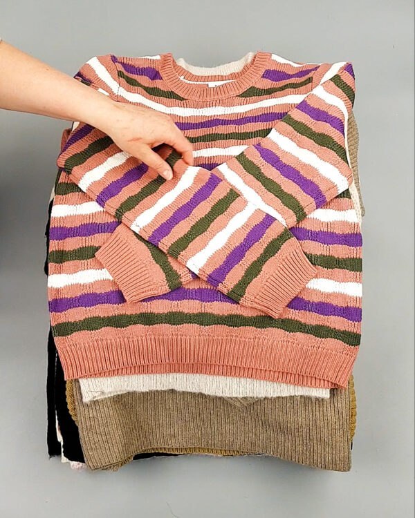 Фотография  590 - Джемпера Bestseller+DK 035#7 кг оптом в Магадане и Магаданской области