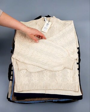 Фотография  931 - Джемпера Bestseller+DK 035#7 кг, ЛОТ №8258 оптом в Магадане и Магаданской области