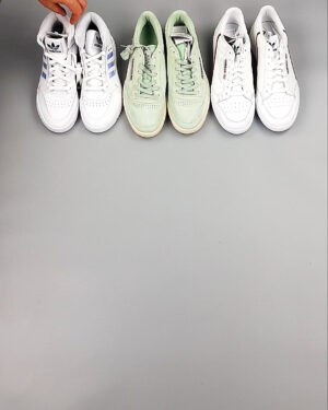 Фотография  811 - Кроссовки Adidas+Reebok#15 шт, ЛОТ №8332 оптом в Магадане и Магаданской области