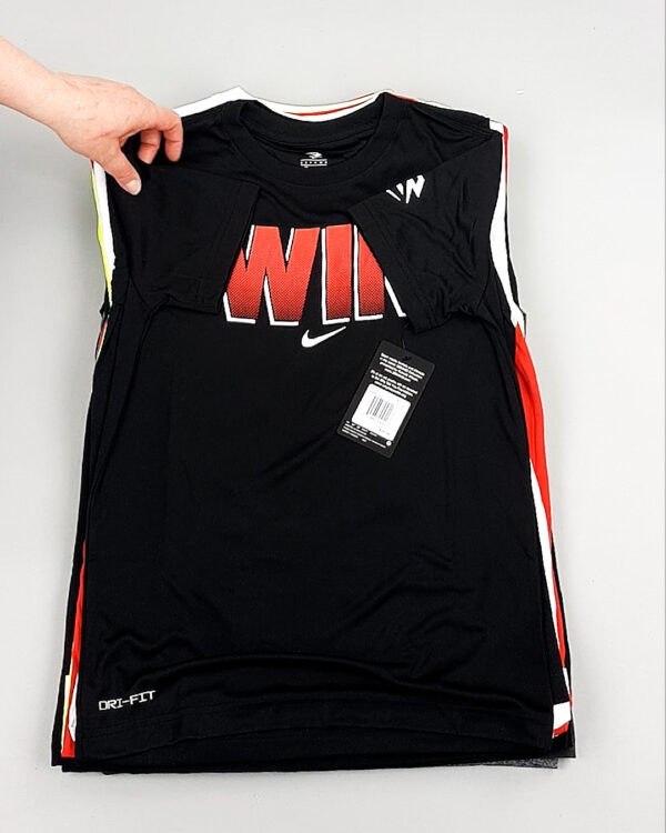 Фотография  948 - Футболки детские NIKE CAN 084#5 кг, ЛОТ №8299 оптом в Магадане и Магаданской области