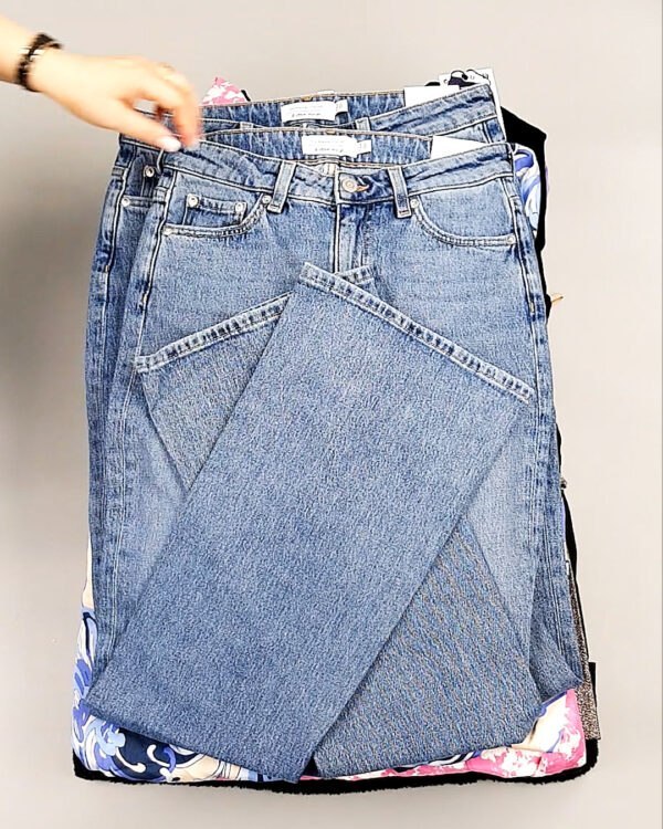 Фотография  589 - OTHER STORIES mix 06 B 035#15 кг, ЛОТ №8189 оптом в Магадане и Магаданской области