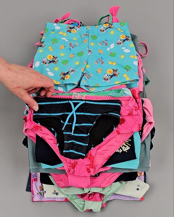 Фотография  116 - Купальники LIDL Kids 114#5 кг, ЛОТ №8377 оптом в Магадане и Магаданской области