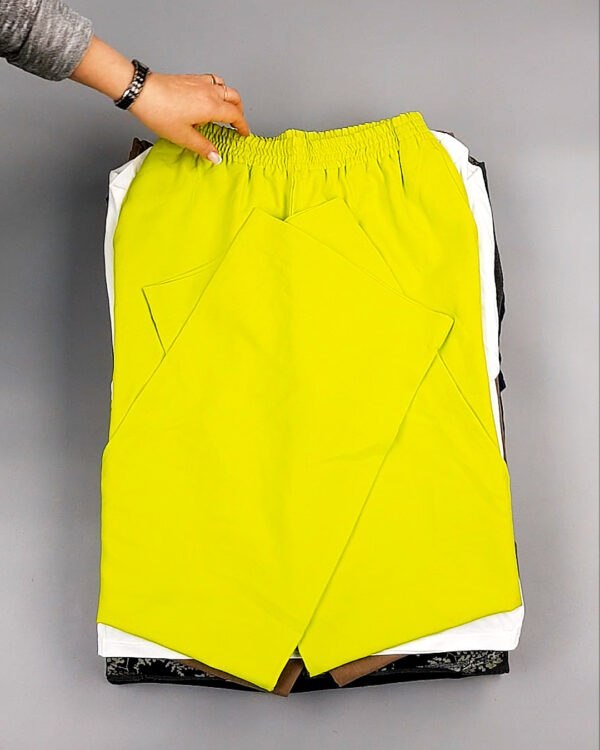 Фотография  829 - Bestseller+DK Summer mix 035#15 кг, ЛОТ №8233 оптом в Магадане и Магаданской области