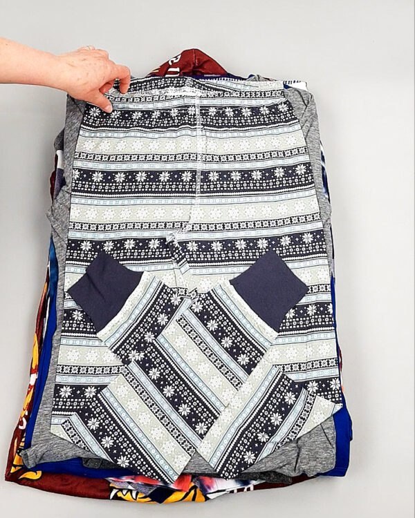 Фотография  473 - Пижамы СТОК CAN 084#10 кг, ЛОТ №8328 оптом в Магадане и Магаданской области