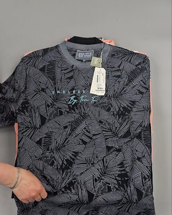 Фотография  915 - TOM TAILOR mix 0424#15 кг, ЛОТ №8431 оптом в Магадане и Магаданской области