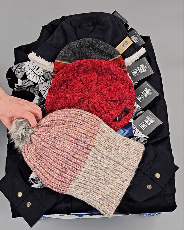 Фотография  712 - CANADA mix 084#50 кг, ЛОТ №8336 оптом в Магадане и Магаданской области