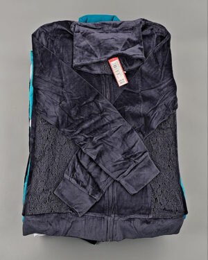 Купить Спортивные костюмы  AD83#10 шт, ЛОТ №8638 оптом в Магадане и Магаданской области