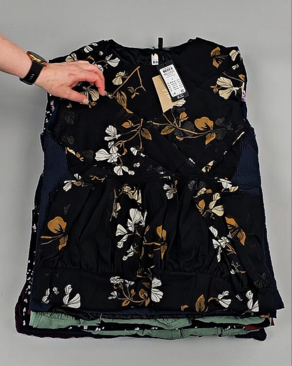 Фотография  963 - Платья VERO MODA Summer 045#4,1 кг, ЛОТ №8558 оптом в Магадане и Магаданской области