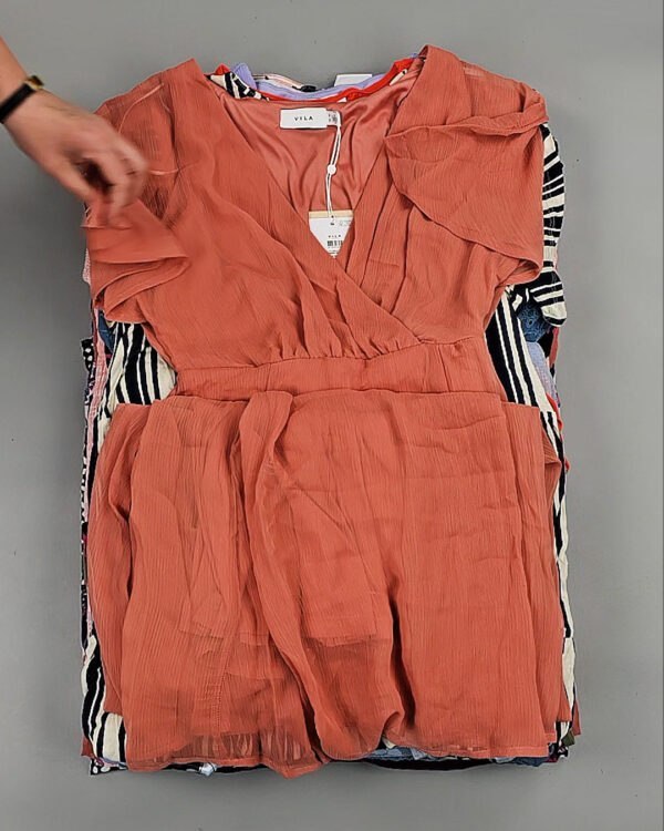 Фотография  667 - Платья VILA Summer 045#5 кг, ЛОТ №8619 оптом в Магадане и Магаданской области