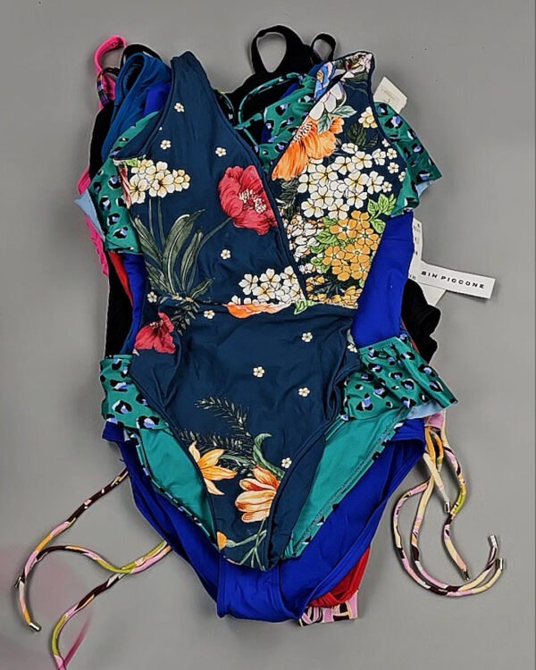 Фотография  349 - Купальники Nordstrom 124#2,5 кг, ЛОТ №8489 оптом в Магадане и Магаданской области