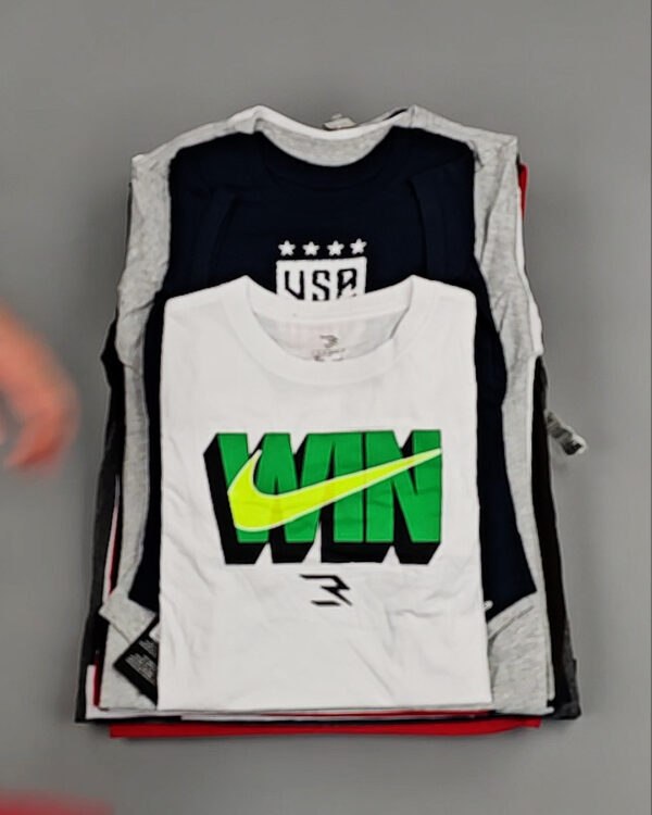 Фотография  194 - KIDS NIKE CAN 084#5 кг, ЛОТ №8505 оптом в Магадане и Магаданской области