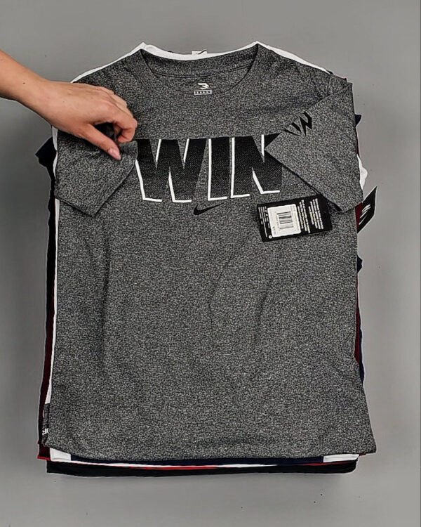 Фотография  161 - KIDS NIKE CAN 084#5 кг, ЛОТ №8478 оптом в Магадане и Магаданской области