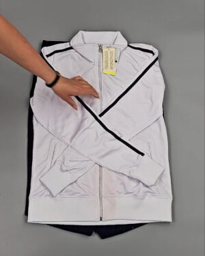 Фотография  407 - Спортивные костюмы  AD83#4 шт, ЛОТ №8637 оптом в Магадане и Магаданской области