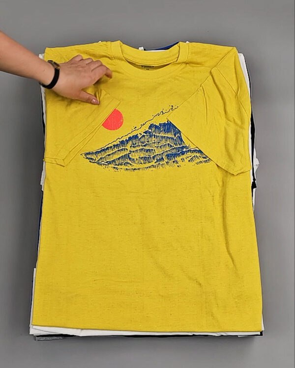 Фотография  329 - Футболки м/ж (Printed T-Shirts New)#5 кг оптом в Магадане и Магаданской области