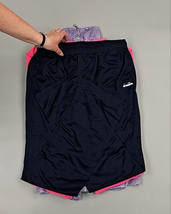 Фотография  413 - Спортивные костюмы  AD83#10 шт, ЛОТ №8640 оптом в Магадане и Магаданской области