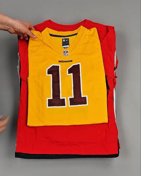 Фотография  141 - KIDS NIKE CAN 084#5 кг, ЛОТ №8478 оптом в Магадане и Магаданской области