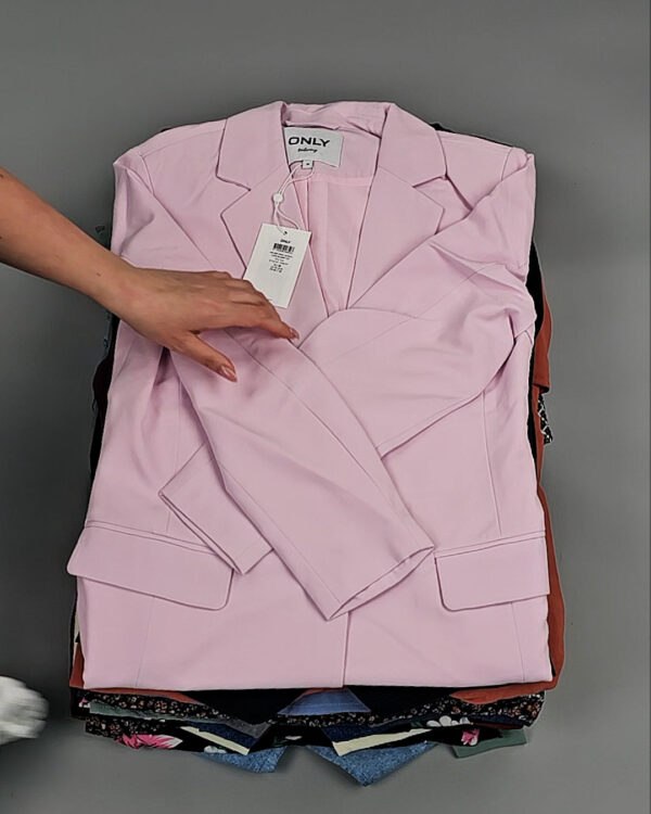 Фотография  301 - ONLY Summer mix 045#15 кг, ЛОТ №8455 оптом в Магадане и Магаданской области