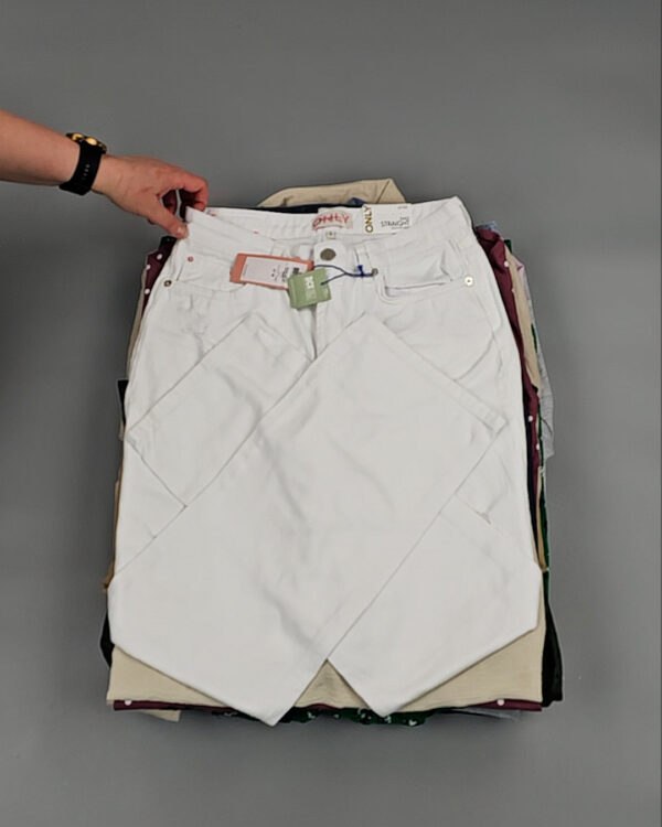 Фотография  887 - ONLY Summer mix 045#15 кг, ЛОТ №8516 оптом в Магадане и Магаданской области