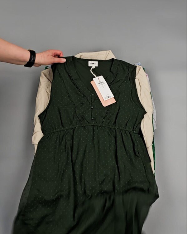 Фотография  429 - ONLY Summer mix 045#15 кг, ЛОТ №8516 оптом в Магадане и Магаданской области