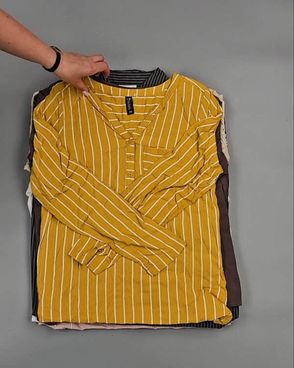 Фотография  206 - Блузки S#10 кг, ЛОТ № ВК0104 оптом в Магадане и Магаданской области