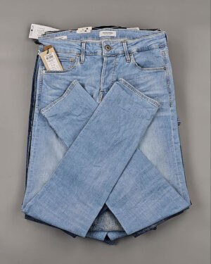 Купить Джинсы JACK JONES men 045#5 кг, ЛОТ №8757 оптом в Магадане и Магаданской области