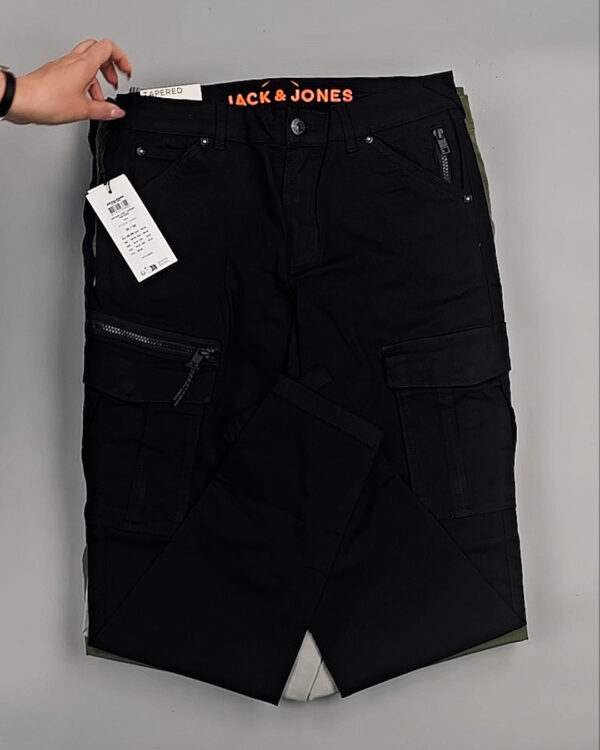 Фотография  561 - Брюки JACK JONES men 045#4,3 кг, ЛОТ №8890 оптом в Магадане и Магаданской области